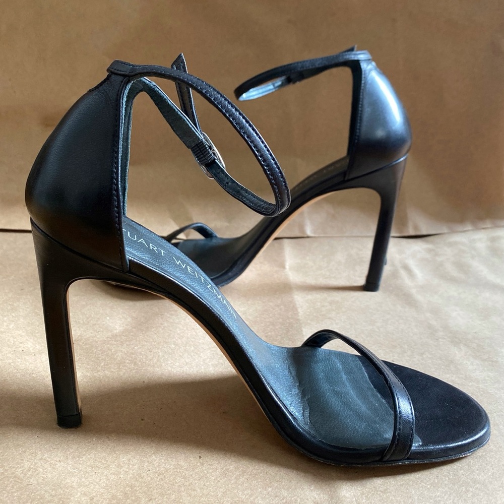 Stuart Weitzman Nudistsong size 5